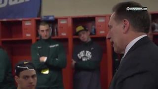 Michigan State coach Tom Izzo speaks to his team
