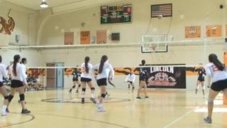 Lincoln Volleyball falls short against Marshall