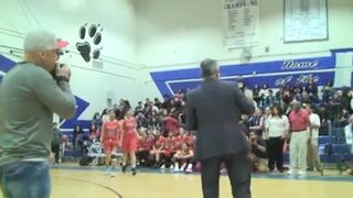 Torres Defeats Wilson 66-39 2017 CIF Champs