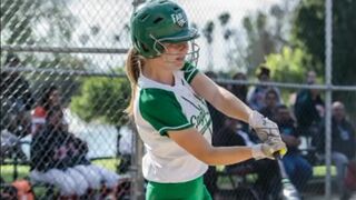 LINCOLN SOFTBALL PHOTO SHOOT VS EAGLE ROCK