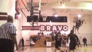 LINCOLN GIRLS BBALL @ BRAVO