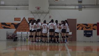 LINCOLN GIRLS JV VOLLEYBALL WIN BIG VS SOTO