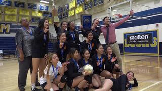 TIGER GIRLS VOLLEYBALL  FINALS WIN