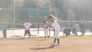 Eagle Rock Eagles Softball Defeats Huntington Park 15-1