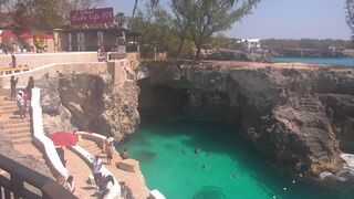 Live: Rick's Cafe Cam (Negril, Jamaica)